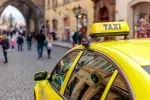 Cenu jízdy klasickým taxi teď určuje jen ceník provozovatele