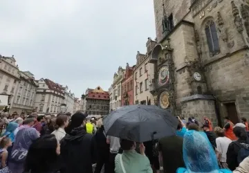 Ve středu a ve čtvrtek si bez deštníku nevystačíte Ve středu a ve čtvrtek si bez deštníku nevystačíte