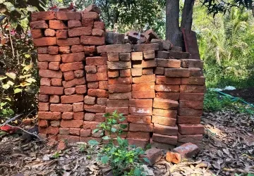 Staré cihly si mohou najít využití na zahradě. 