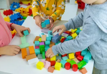 Rodiče objevili alternativu k přeplněným školkám