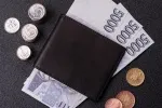 Jediný neočekávaný výdaj může rodinu zahnat do dluhové spirály