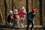 Volno pro děti, starost pro rodiče: na konci října musí řada rodin vyřešit hlídání