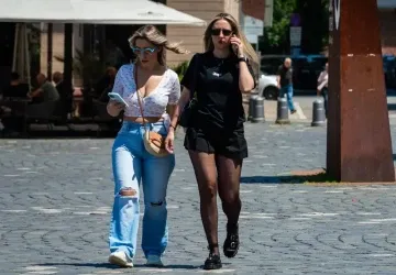Na tropické počasí bude potřeba tenké oblečení ještě několikrát tento měsíc