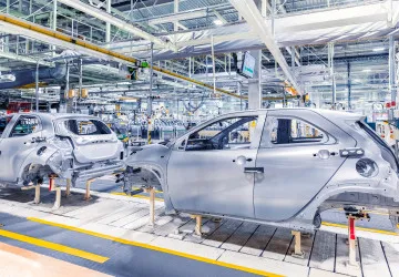 Prezident automobilky Toyota Kōji Satō varuje, že bez hlubokých reforem hrozí celému japonskému autoprůmyslu vážná krize.