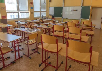 Zvládli byste dnes projít základní školou?