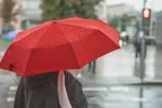 První polovina října přinesla nadprůměrné teploty, koncem týdne však Česko zasáhne prudké ochlazení s deštěm a mrazivými rány.