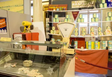 Nákupy za minulého režimu byly úplně jiné než dnes