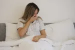 Zaměstnanec může dostat výpověď i během neschopenky. Zaměstnanec může dostat výpověď i během neschopenky.