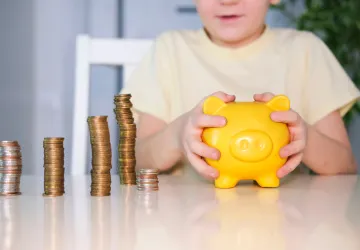 Pro případ nouze se vyplatí mít doma určitou část peněz v hotovosti.