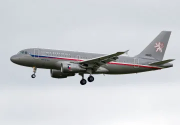 Airbus A-319CJ jsou staré takřka 20 let. Airbus A-319CJ jsou staré takřka 20 let.