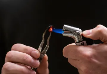 Grafenový aerogel odolávající teplotě až 1500 °C
