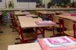 Vláda opět přispěje na penál, aktovku i školní kroužky Vláda opět přispěje na penál, aktovku i školní kroužky