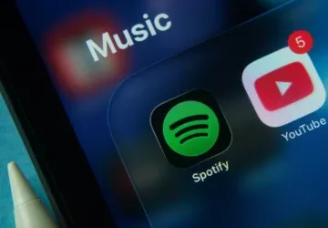 Spotify vyřešilo problém se sdílením účtů mezi kamarády a rodinou. Spotify vyřešilo problém se sdílením účtů mezi kamarády a rodinou.