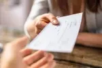 Studentů se změny u zdravotního pojištění netýkají.
