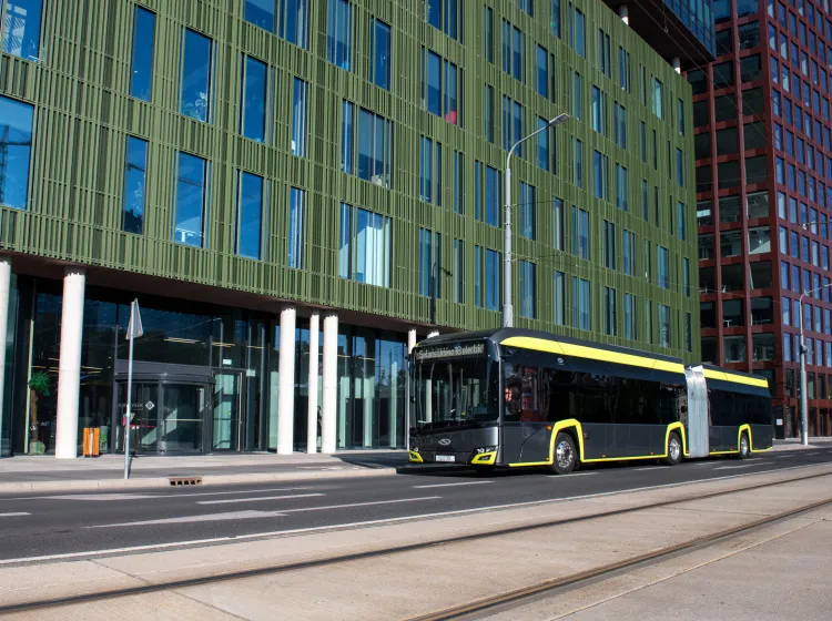 Elektrických autobusů v evropských metropolích přibývá