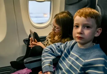 Cestování místo školy? Dětem přináší samostatnost i rozšíření obzorů.