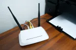 Nevhodné nastavení Wi-Fi zpomaluje připojení i ve chvílích, kdy technicky vše funguje správně.