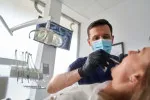 Pojišťovny začaly hradit bílé plomby Pojišťovny začaly hradit bílé plomby