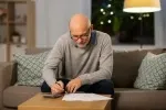 Čtyřicátníci často nemají vybudovaný dostatečný finanční polštář. 