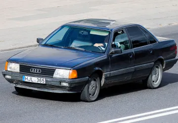 Audi 100 patřilo k legendárním modelům