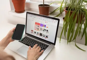 EU schválila další poplatek pro zásilky z Temu a AliExpressu
