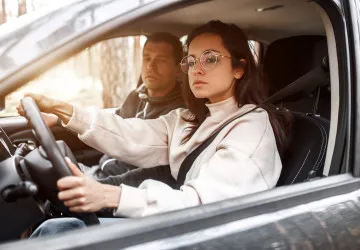 Novinka vyplní mezir mezi vydáním karty a splněním zkoušky.