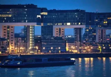 Kranhäuser v Kolíně nad Rýnem – jeden z projektů insolventní skupiny Pandion. Kranhäuser v Kolíně nad Rýnem – jeden z projektů insolventní skupiny Pandion.