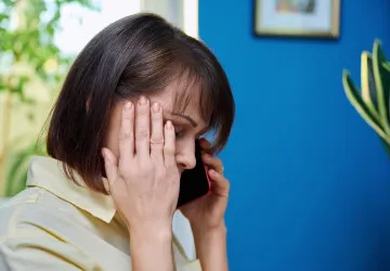 Zanesené reproduktory mohou uživatele značně potrápit. 