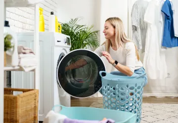 Bezohledné používání pračky může skončit požárem.