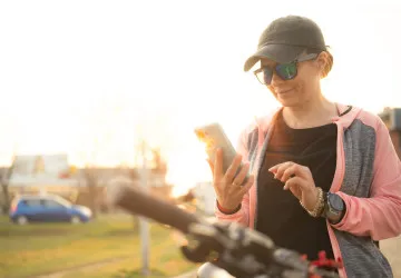 Díky GPS lokátoru uvidíte přímo v telefonu, kde se vaše kolo nachází.