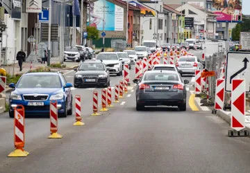 Vědět o nových nařízeních a dopravních značkách vám může ušetřit desetitisíce a možná i váš řidičák.
