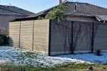 Hluku na zahradě se můžete zbavit díky speciálním panelům. Hluku na zahradě se můžete zbavit díky speciálním panelům.