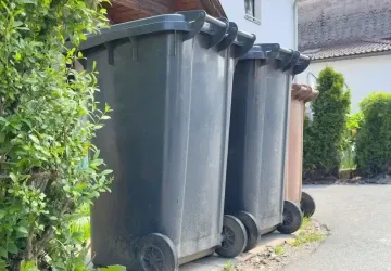 Popelnice u domu není volně k dispozici komukoliv