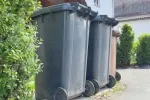 Popelnice u domu není volně k dispozici komukoliv