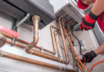 Blíží se nová energetická krize? Podle odborníků je šance velká