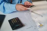 Finanční úřad hledá desítky nových kontrolorů, kteří se zaměří na správné odvádění daní a EET. Finanční úřad hledá desítky nových kontrolorů, kteří se zaměří na správné odvádění daní a EET.