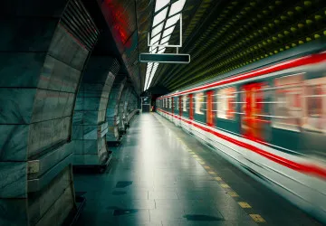 Linku C čeká o prodlouženém víkendu třídenní odstávka. Metro nepojede mezi stanicemi Pražského povstání a Chodov. Linku C čeká o prodlouženém víkendu třídenní odstávka. Metro nepojede mezi stanicemi Pražského povstání a Chodov.