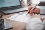 Nejrychleji seženou práci absolventi IT, ekonomických a technických oborů