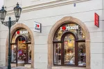 V Praze se prodávají suvenýry, které s Českém nemají nic společného V Praze se prodávají suvenýry, které s Českém nemají nic společného