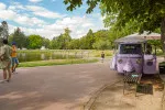 Úterní maxima dosáhnou až na 32 °C a nabídnou pravděpodobně poslední letošní možnost pro letní posezení v parku nebo grilování.