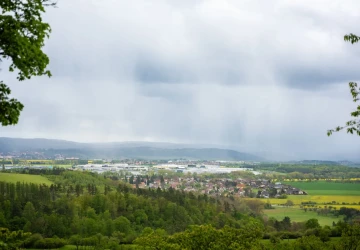 V některých krajích Česka bude ve čtvrtek pršet