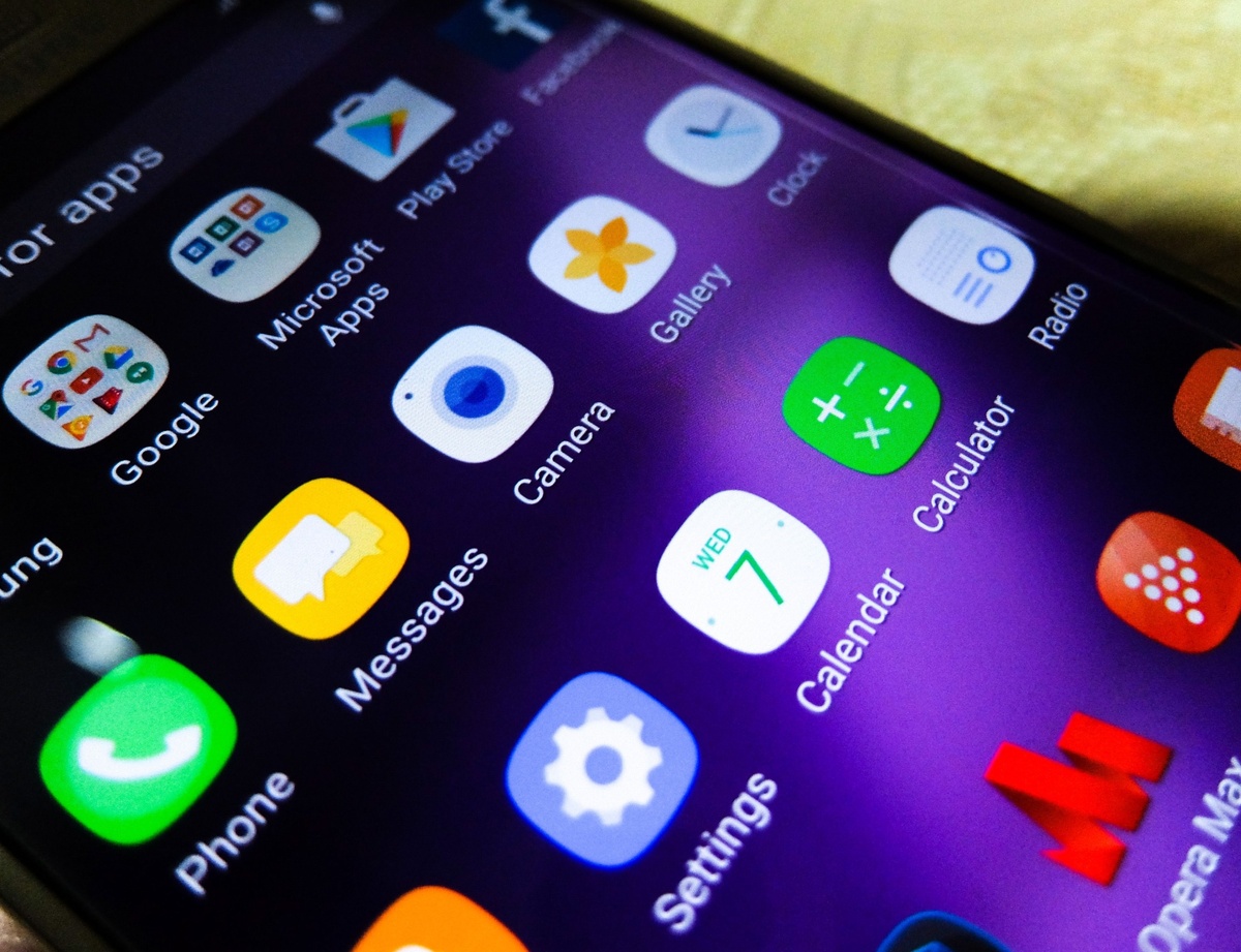 Některé aplikace mohou obsahovat malware, aniž to tušíte. 