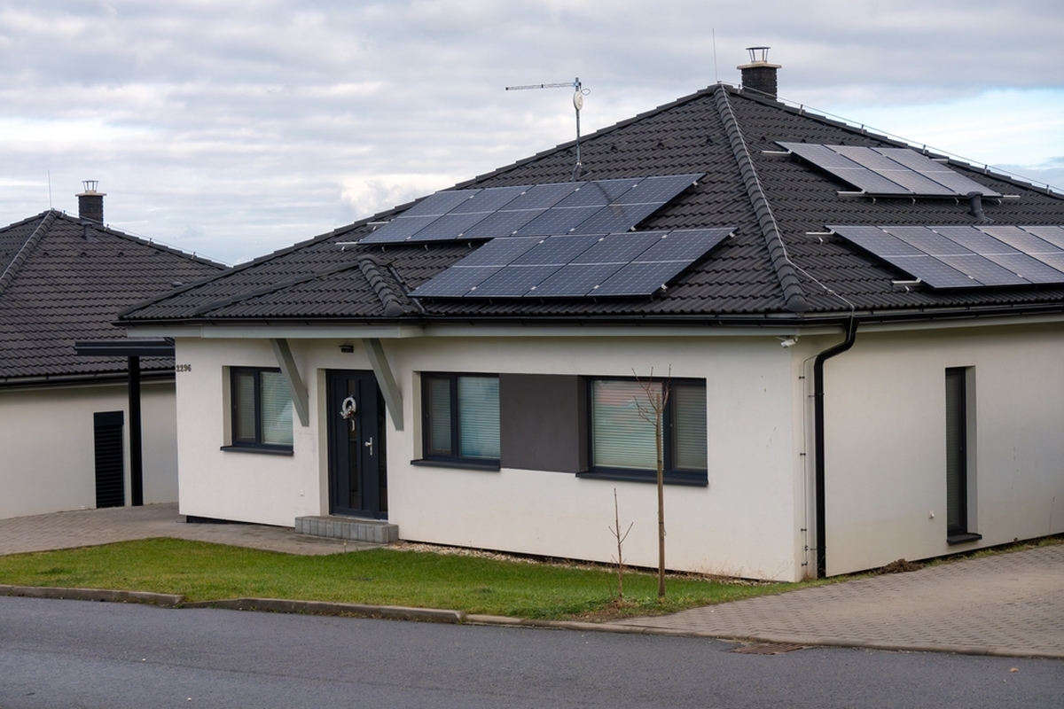 Solární panely se nemusí vyplatit každému. 