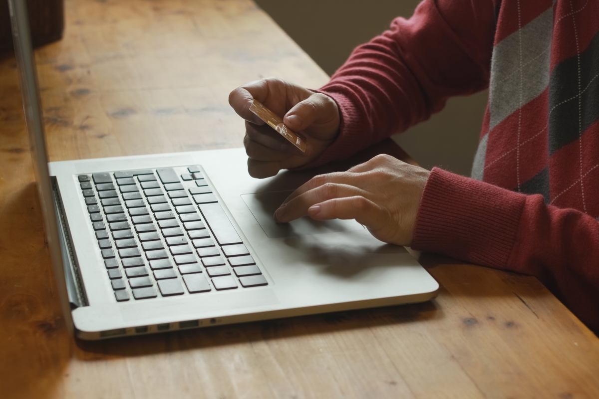 Platba kartou v e-shopech patří k nejbezpečnějším možnostem