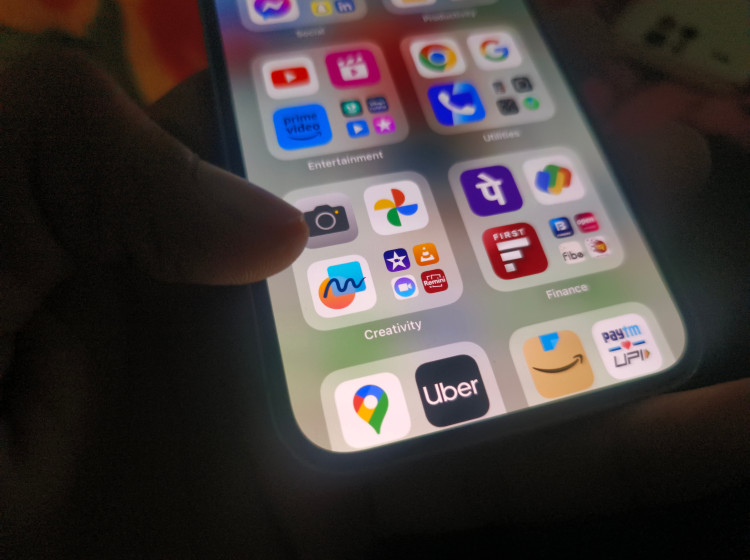 Češi patří k evropské špičce v rychlém přijímání digitálních technologií do normálního života.