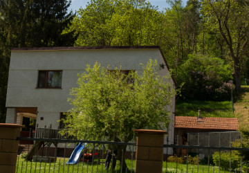 Na čem na své zahradě sedíte vy? Na čem na své zahradě sedíte vy?