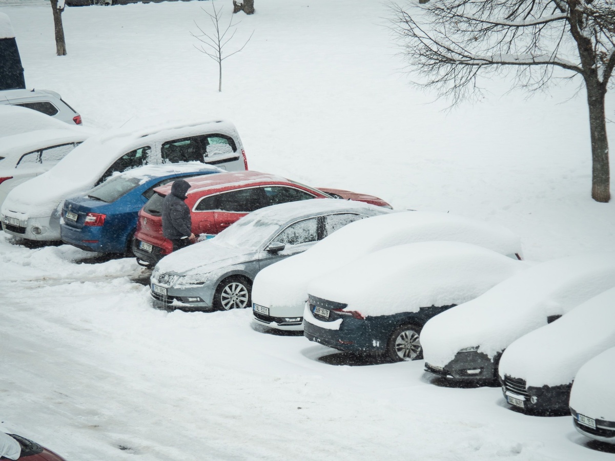 Na Česko se valí bohatá sněhová nadílka. Na Česko se valí bohatá sněhová nadílka.