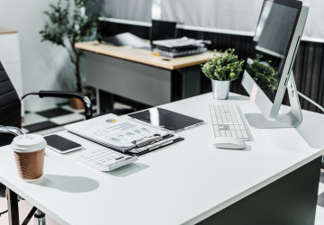 Firmy zavádí model v podobě větší volnosti pro zaměstnance. Firmy zavádí model v podobě větší volnosti pro zaměstnance.