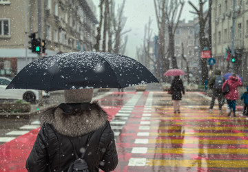 Meteorologové varují: první sníh a ledovka zaskočí celé Česko