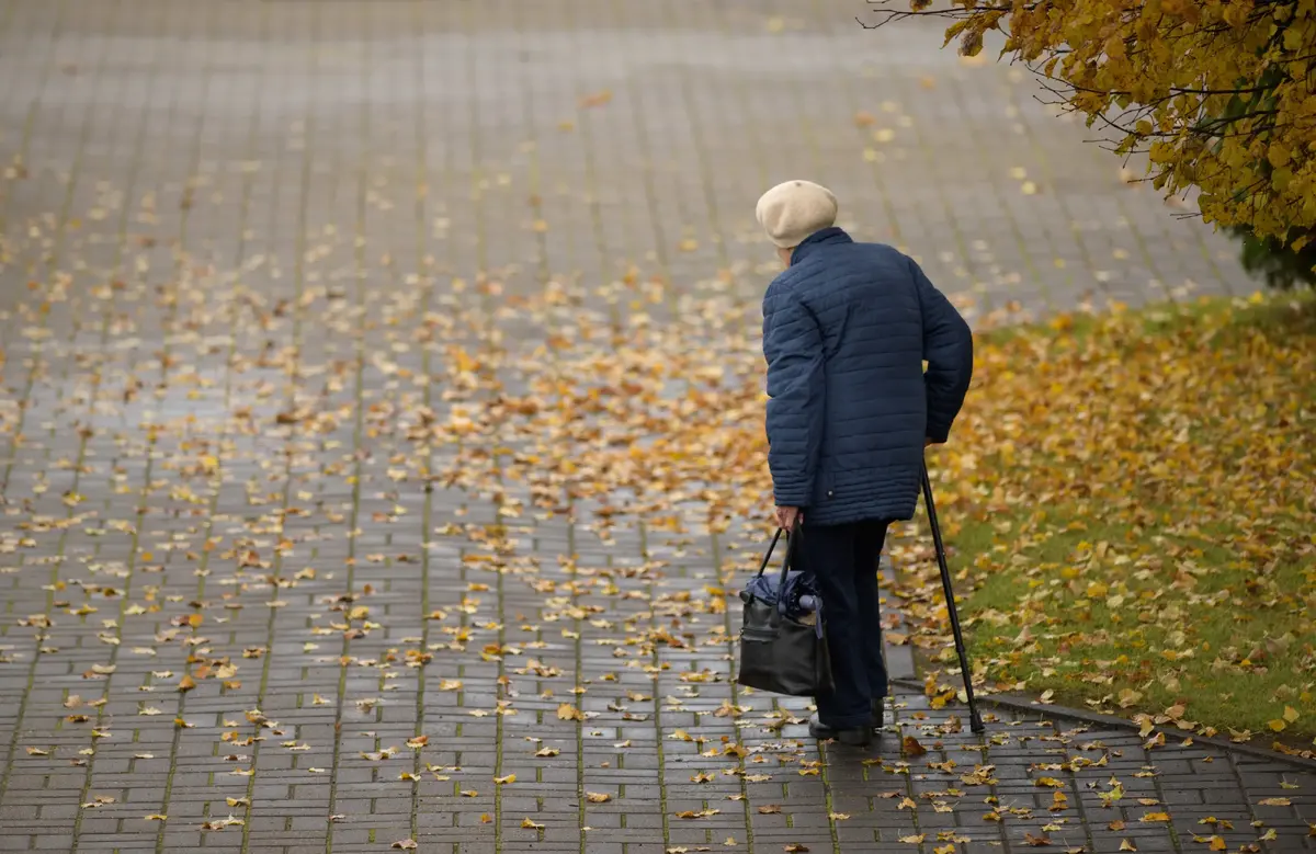 Než rodiče opravdu potřebují pomoc, děti většinou počítají hlavně s penězi Než rodiče opravdu potřebují pomoc, děti většinou počítají hlavně s penězi